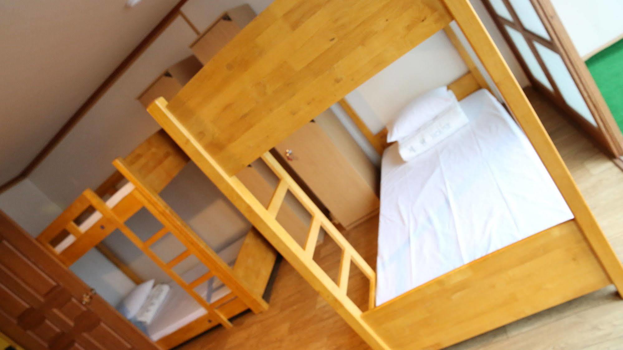 Yes Guesthouse Пусан Экстерьер фото